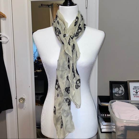 Beige Skull Scarf